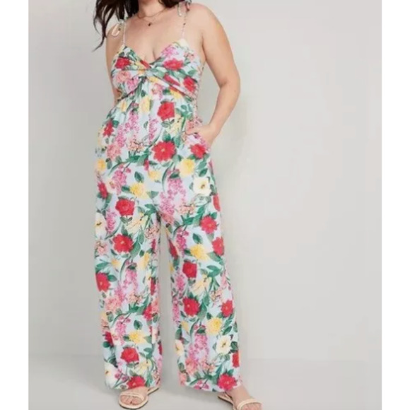 NWT Old Navy Womens Tie-Shoulder Twist-Front Smocked Floral Linen Jumpsuit SZ XL - Picture 1 of 13